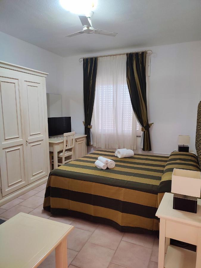 A.I.R. Hotel Gabbiano イーゾラ・ロッサ エクステリア 写真